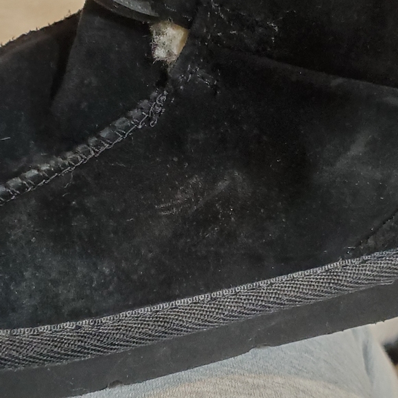 Ugg Suede Lace Up Boots - Picture 13 of 13